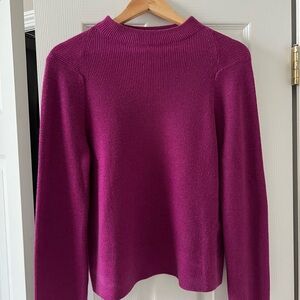 Lululemon magenta ribbed sweater. Size Medium. Excellent condition.
